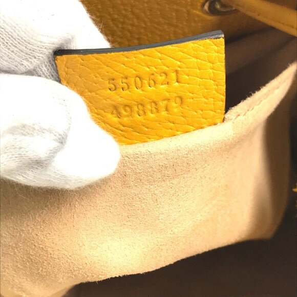 GUCCI Authentic Cream Canvas Shoulder Bag - Picture 12 of 16